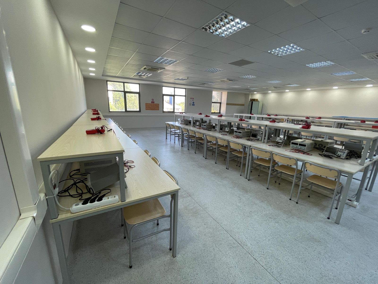 Devre Analizi Laboratuvarı Görsel 2