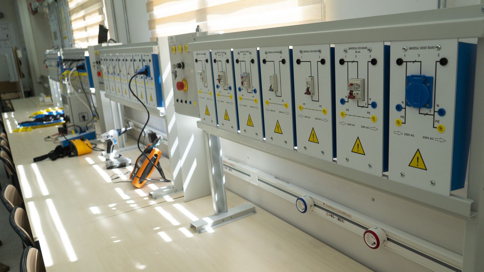 Elektrik Tesisleri Laboratuvarı Görsel 2